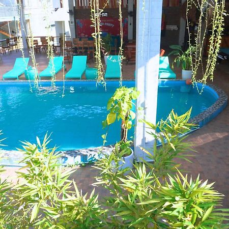 Ha Giang Lotus Hostel Motorbikes Tours المظهر الخارجي الصورة